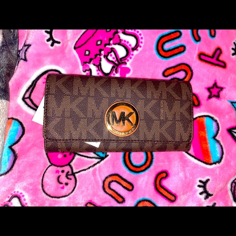 Michael Kors wallet